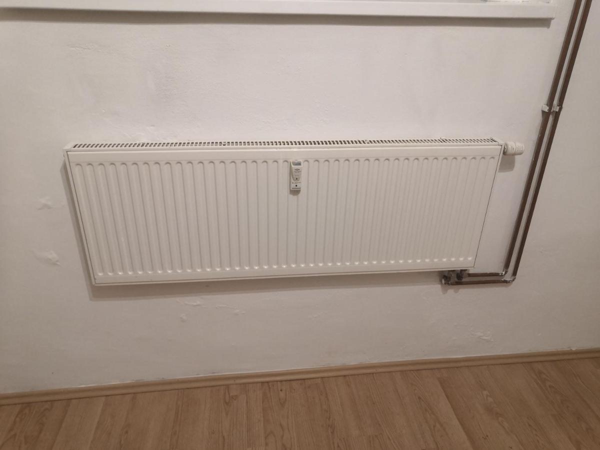 Economy Flat 18 Minutes From Vaclavske Namesti Apartament *